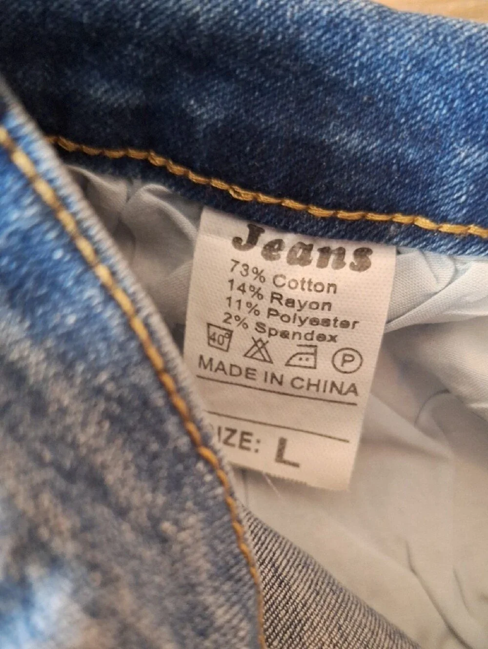 Women’s Dark Blue Distressed Denim Shorts. Large